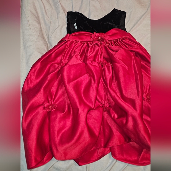 Cinderella Girls Size 2t Velour Black Red Satin Formal Party Dress RGUC - Picture 1 of 7